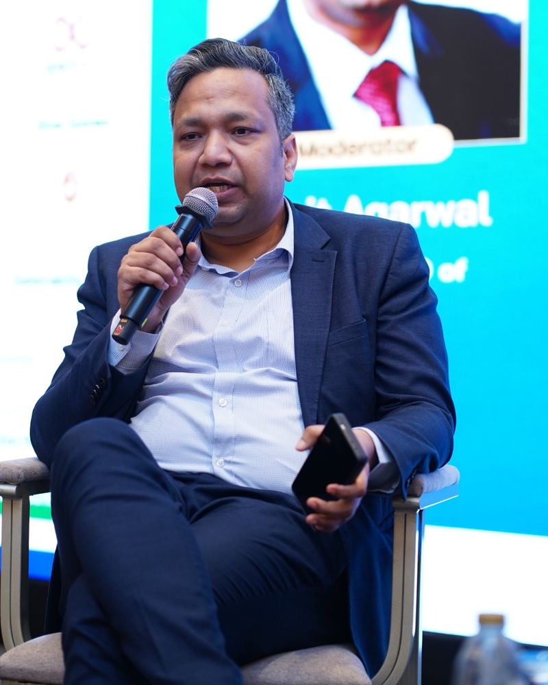 Sumit Agarwal moderating the decarbonisation panel at the World ESG Summit, Dubai, September 2026